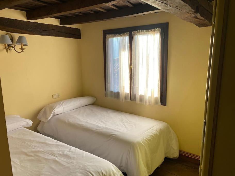 Casa Rustica En Dobres Con Vistas A La Montana Villa Bagian luar foto