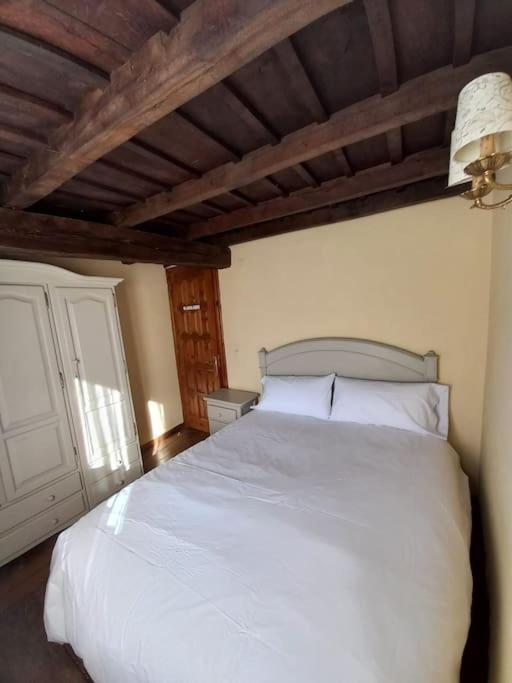 Casa Rustica En Dobres Con Vistas A La Montana Villa Bagian luar foto
