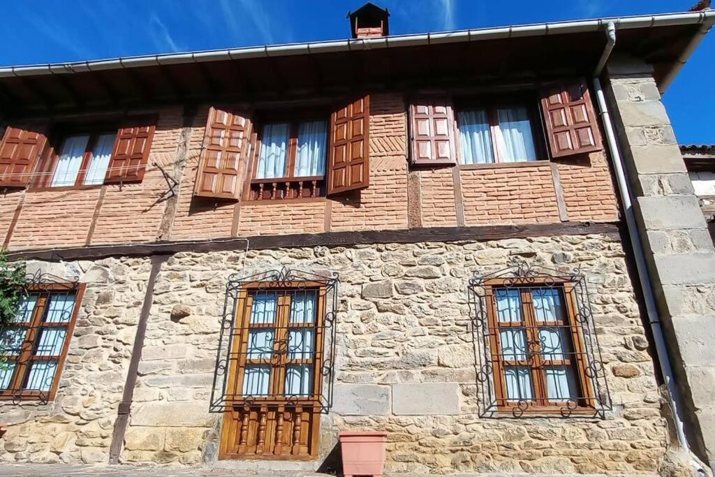 Casa Rustica En Dobres Con Vistas A La Montana Villa Bagian luar foto